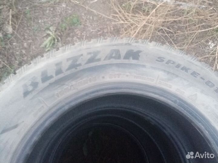 Bridgestone Blizzak Spike-01 195/65 R15