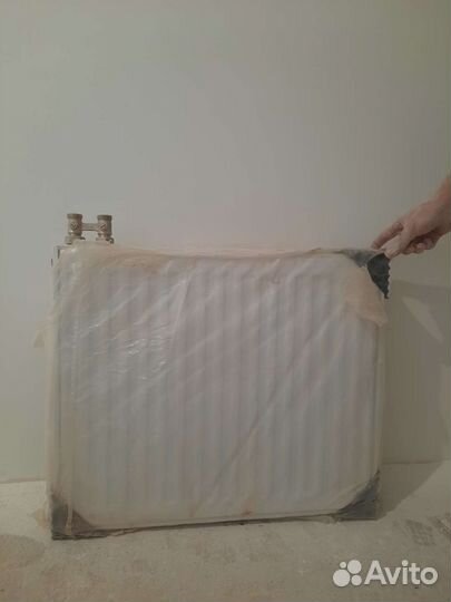 Радиатор водяного отопления (батарея) 2 шт