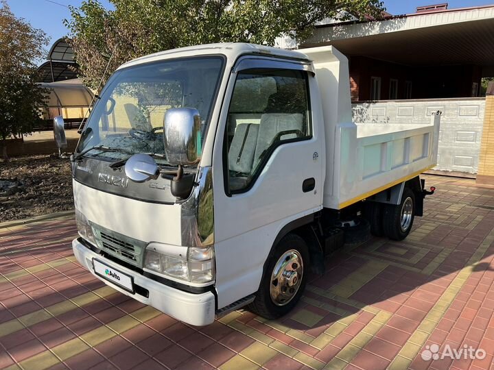 Isuzu Elf, 2002