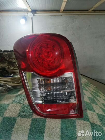 Задний фонарь тойта филдер