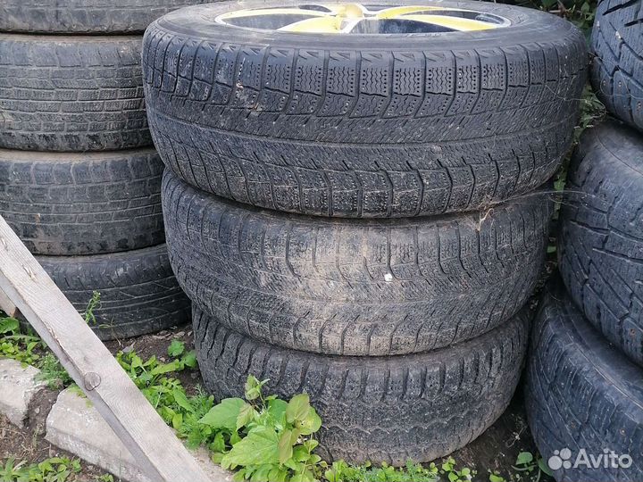 Продам комплекты колес