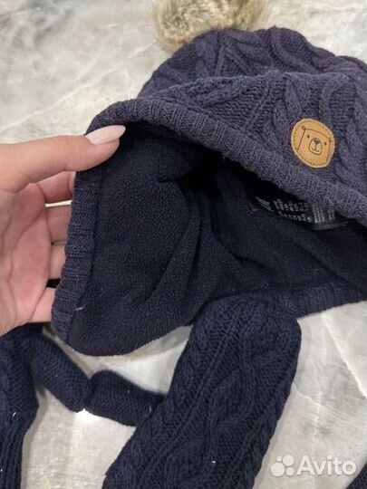 Комплект шапка и варежки H&M