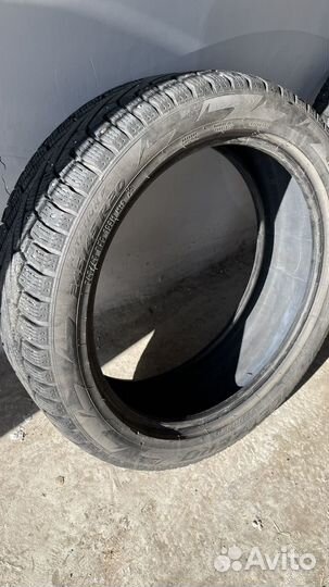 Pirelli Winter Ice Zero 245/45 R20
