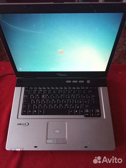 Продаётся ноутбук Сименс