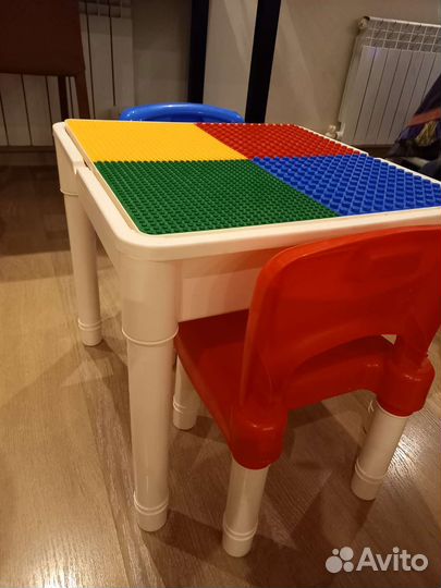 Столик для lego