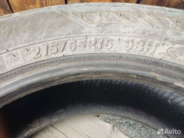 Hankook Dynapro HP RA23 215/65 R16 98