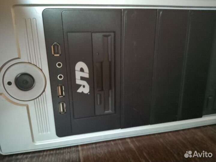 Системный блок 4 ядра, 4 Гига, GT610, 450 ват