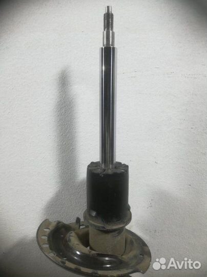 Амортизатор передний передний правый Hyundai Creta