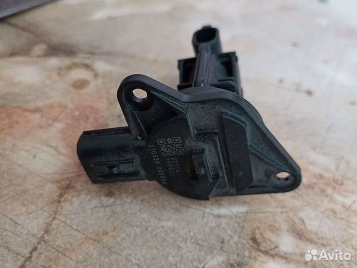 Датчик дмрв на toyota land cruiser prado