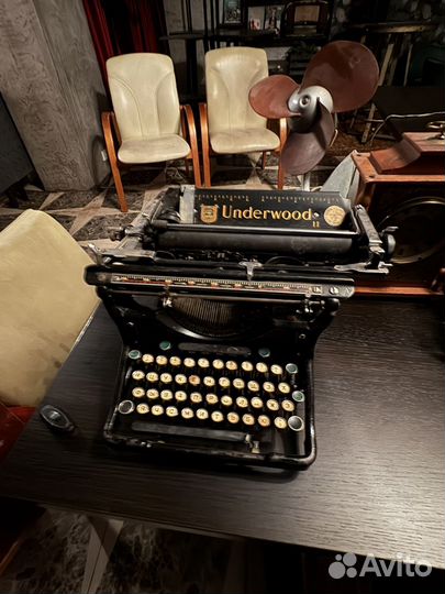 Пишущая машинка