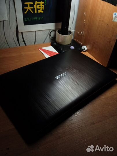 Ноутбук asus