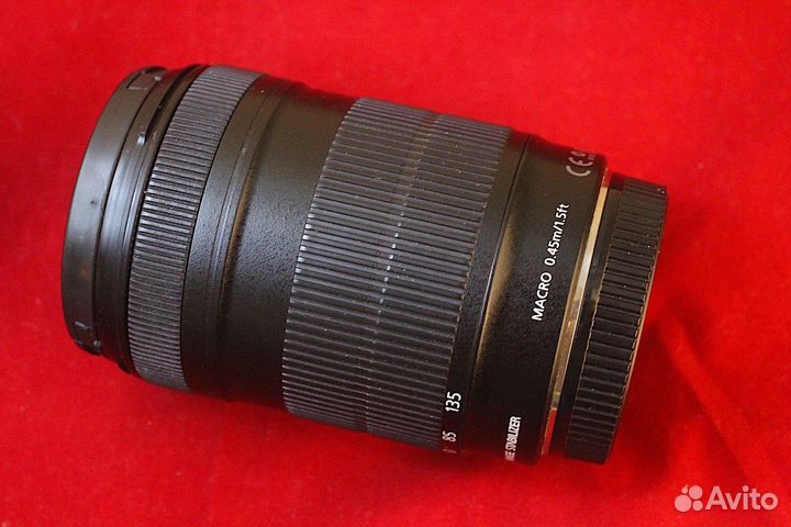 Canon EF 18-135mm f/3.5-5.6 IS