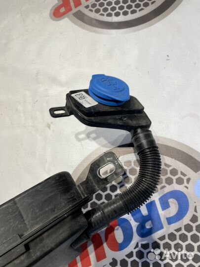 Бачок жидкости омывателя стекла 61667427885 бмв