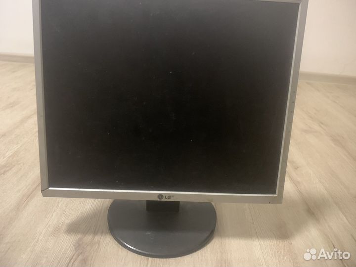 Монитор LG 75гц