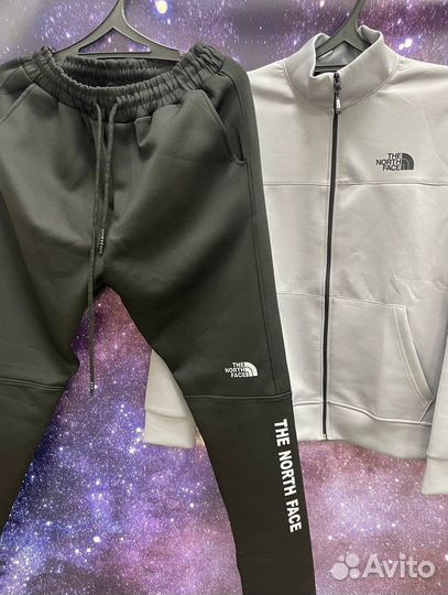 Спортивный костюм The North Face