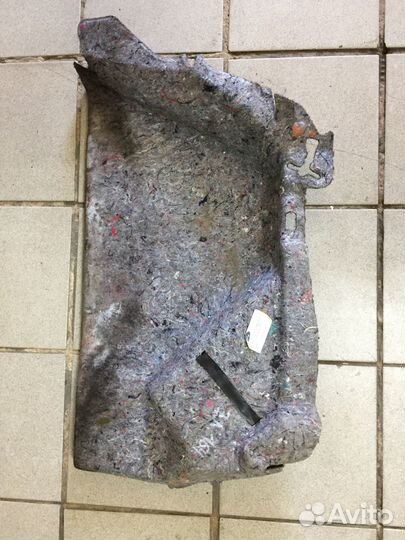 Обшивка пол багажника Ford Focus 2 рестайл хэтчбек