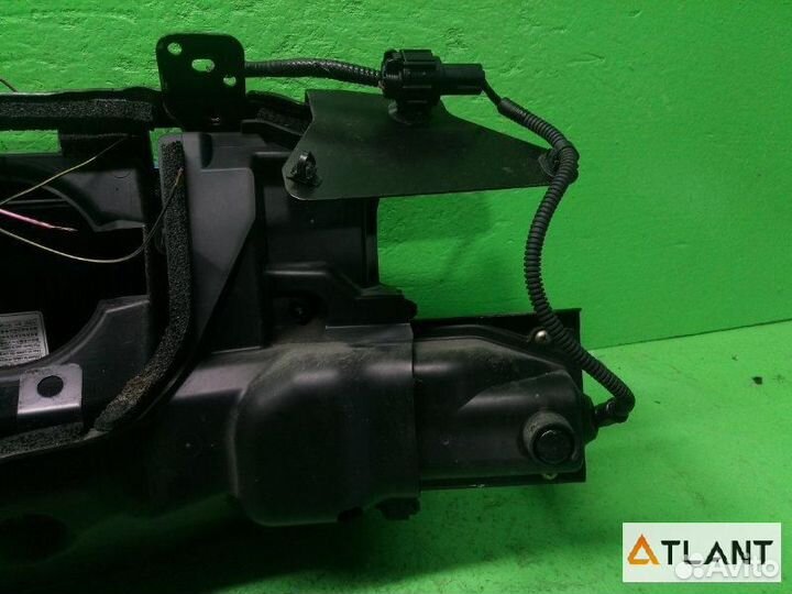 Лючок передний nissan leaf