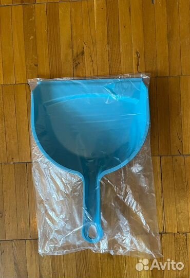 Совок для мусора, синего цвета