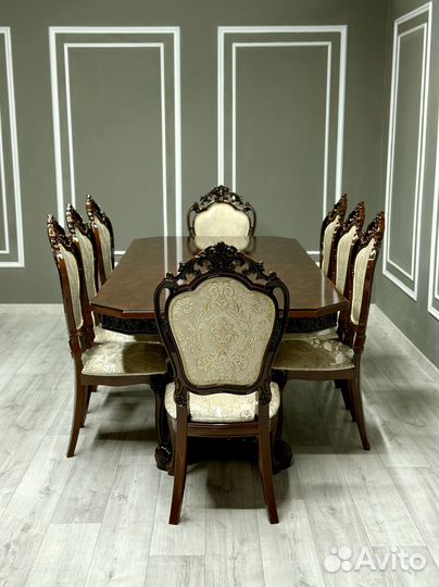 Стол и стулья от производителя. В наличии