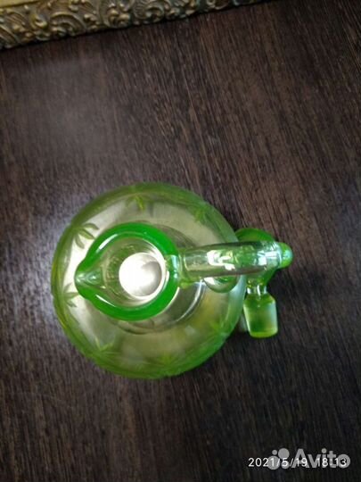 Графин Урановое стекло Антиквариат