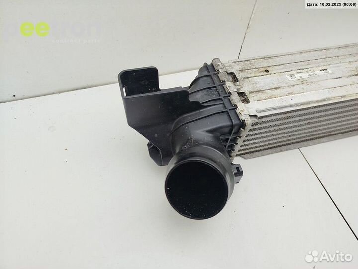 Б/У Б/У Радиатор интеркулера дефект крепления