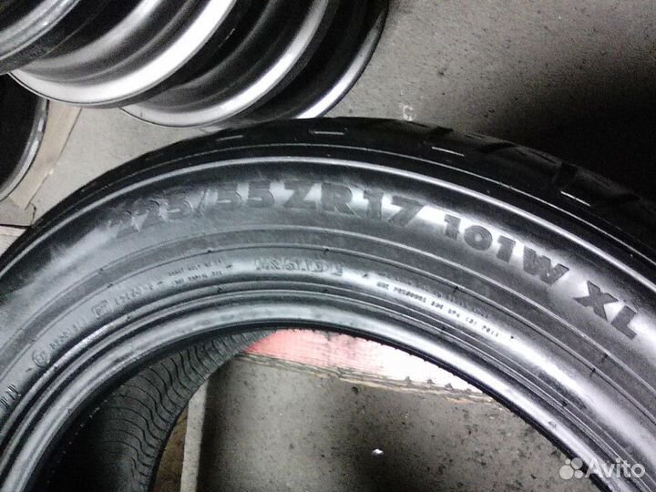 Nokian Tyres Hakka Z 225/55 R17