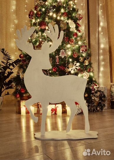 Новогодний олень