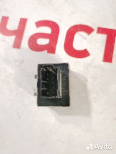 Реле указателя поворота Toyota Corolla 120 121 123