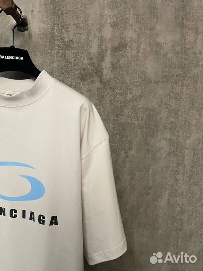 Футболка женская Balenciaga премиум