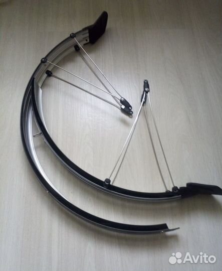 Немецкие очень лёкгие крылья. Серые проданы