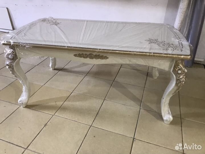 Журнальные столы