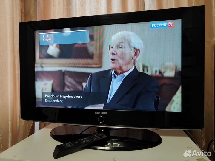 ЖК телевизор Samsung 32 дюйма