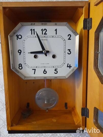 Часы настенные