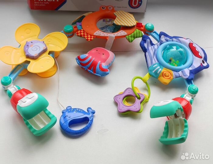 Развивающая дуга с игрушками