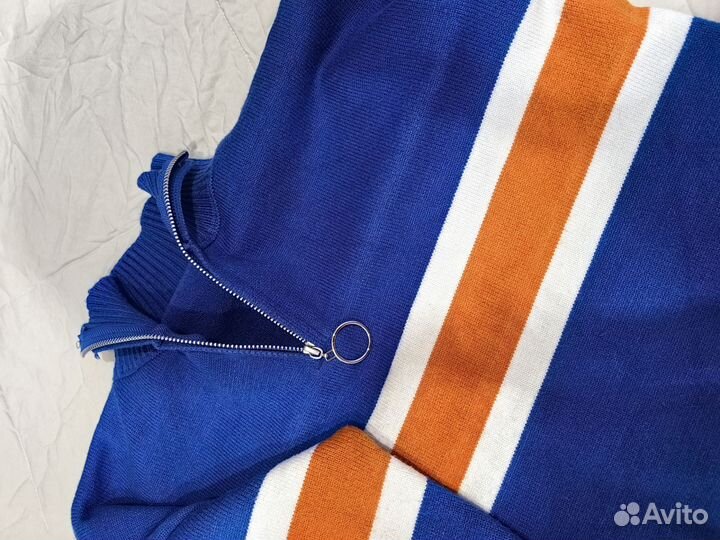 Свитер женский