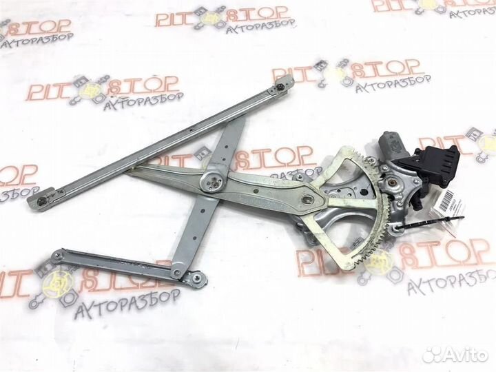 Стеклоподъемник задний правый Toyota Estima (AHR2