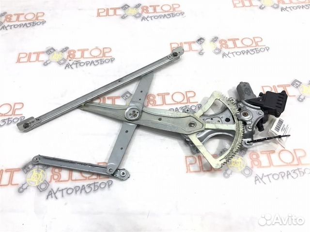 Стеклоподъемник задний правый Toyota Estima (AHR2