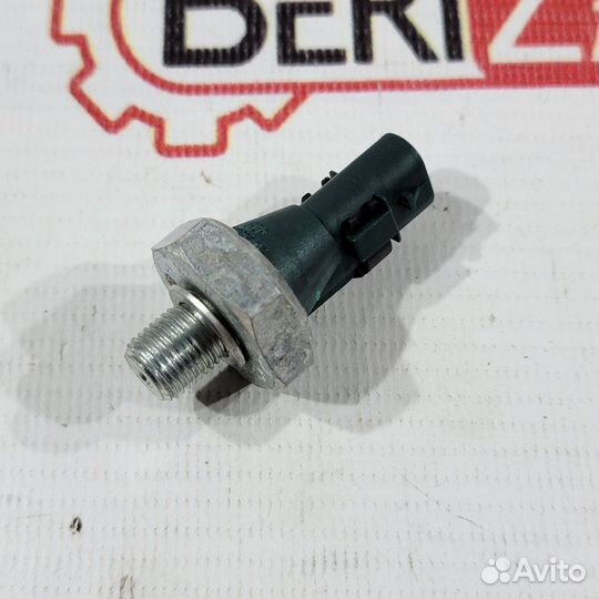 Датчик давления масла Volkswagen Tiguan MK2 czpa