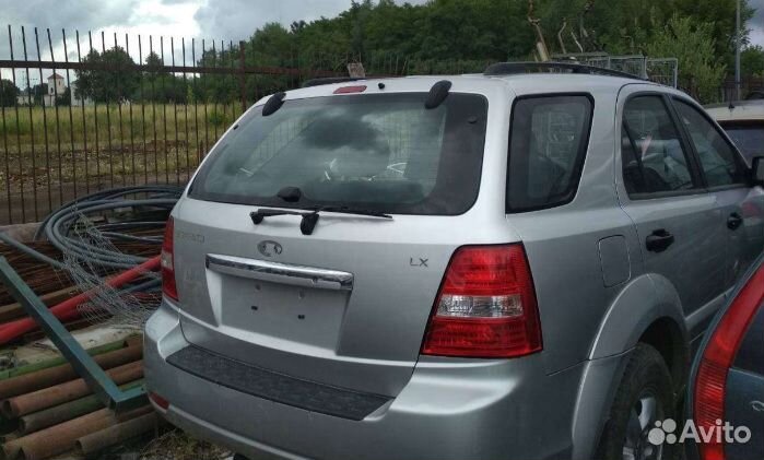 Kia Sorento 2008 г по запчастям