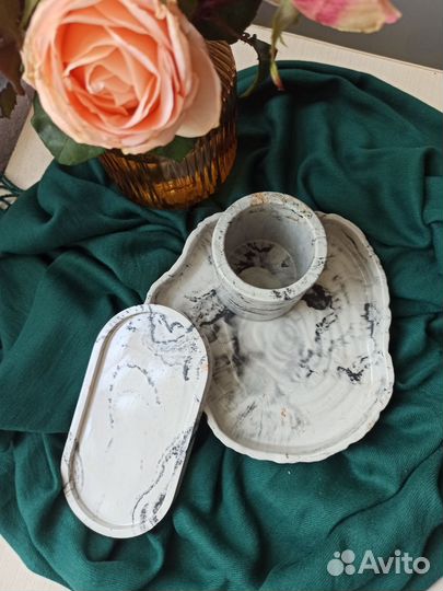 Поднос,ваза, кашпо