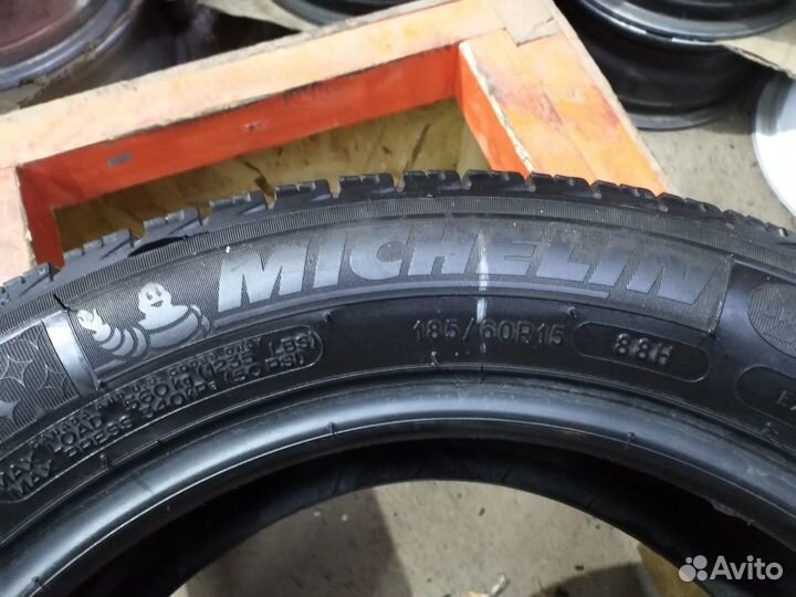 Michelin X-Ice 3 185/60 R15