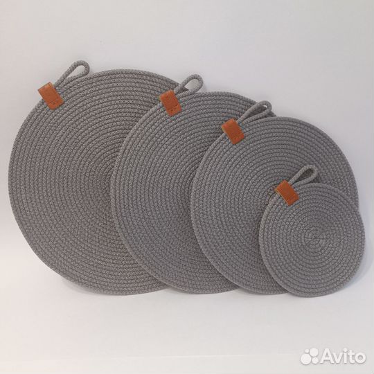Набор подставок под горячее из полиэфирного шнура