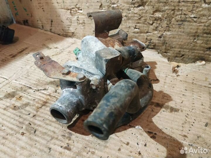 Корпус термостата Chery Fora (A520)