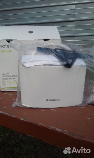 Проточный водонагреватель Elelktrolux