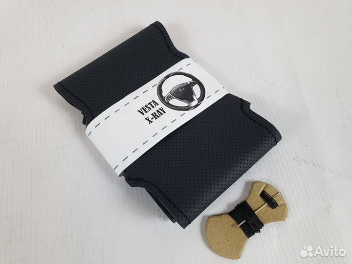 Оплетка на руль LADA Vesta X-ray черная нить