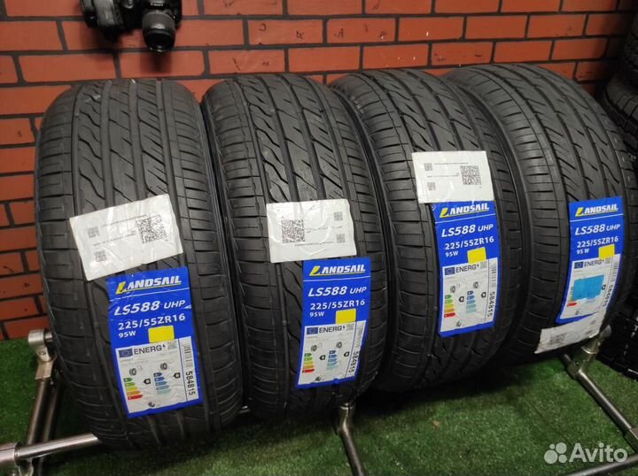 Landsail LS588 UHP 225/55 R16 95W