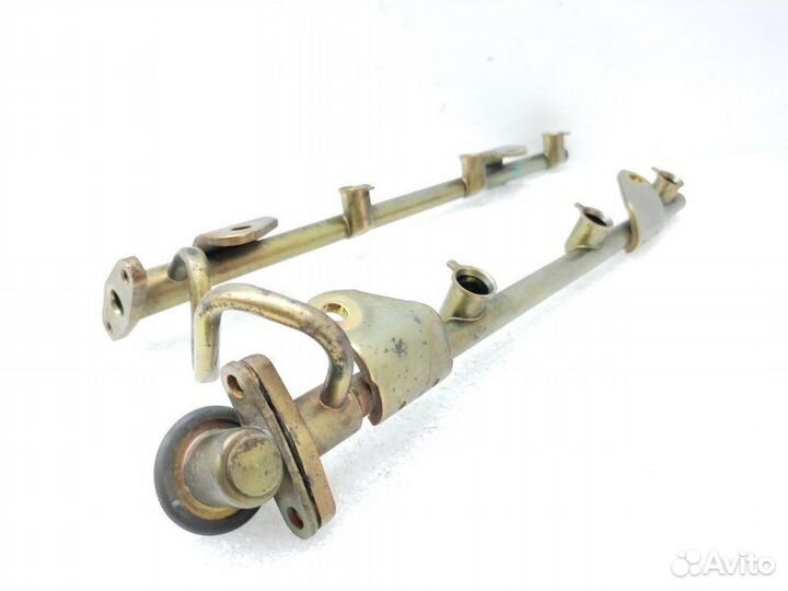 Топливная рейка (рампа) Infiniti M35 Y50 3.5 VQ35