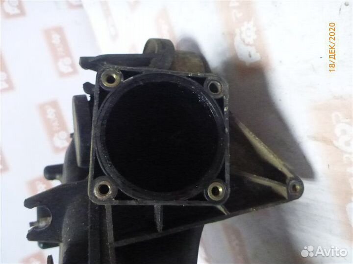 Коллектор впускной Volkswagen Golf MK4 AEH