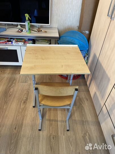 Письменный стол