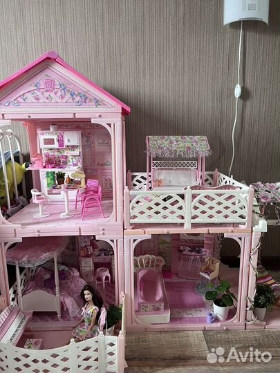 Домик для Барби винтаж с комплектами мебели